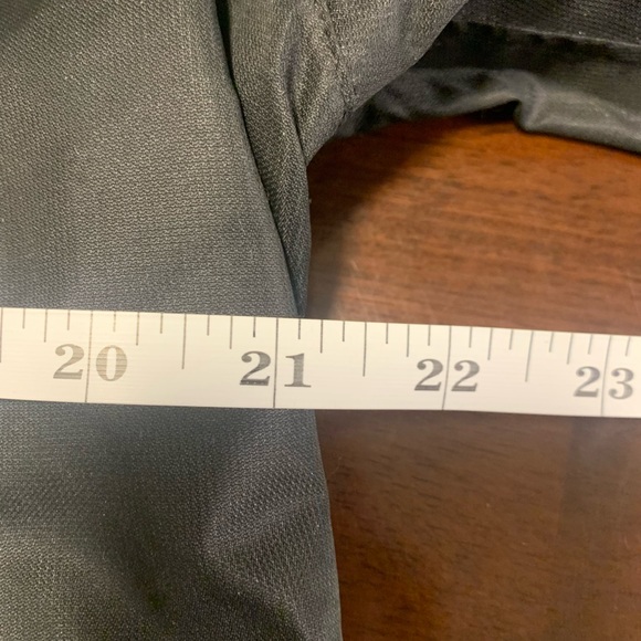 Mc Kinley Aquamax Pro M Hooded Outdoor Windbreaker Fall Jacket Black - Picture 8 of 8